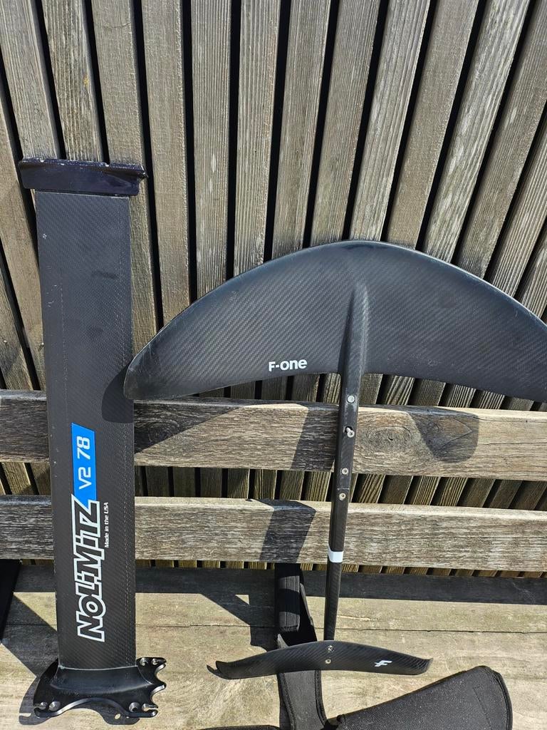 Full carbon kitefoil set - Mirage 1000 met No Limitz mast, Ophalen of Verzenden