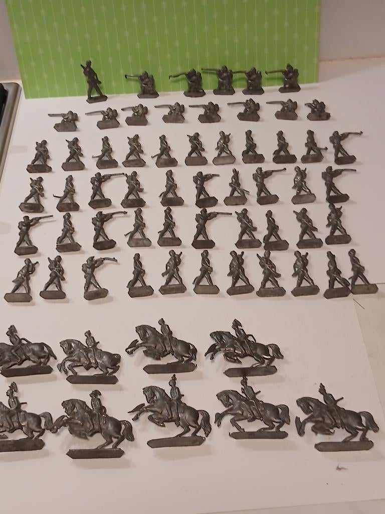 65 Vintage Tinnen Soldaatjes, Verzamelen, Poppetjes en Figuurtjes, Ophalen of Verzenden, Gebruikt