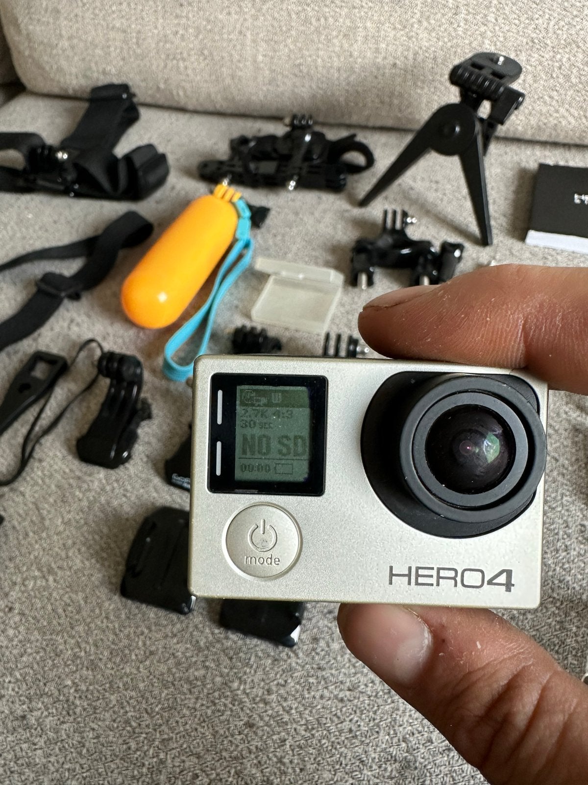 GoPro Hero 4 Silver met accessoires en kleine barst, Ophalen of Verzenden, Gebruikt, GoPro