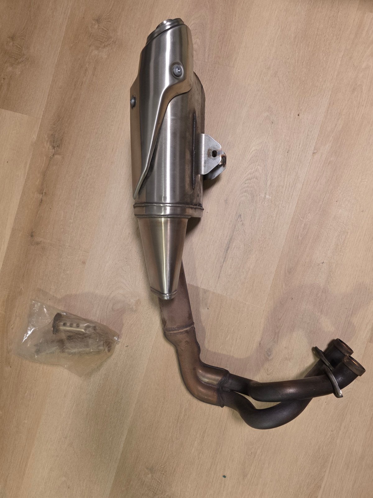 Kawasaki KHI K 694 Uitlaat z650 ninja 650 motor, Ophalen, Gebruikt