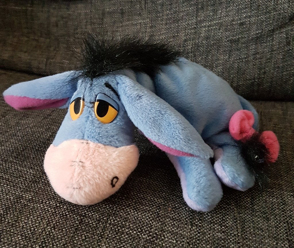 Disney / Eeyore beanie  . a, Ophalen of Verzenden, Winnie de Poeh of vrienden, Nieuw, Knuffel