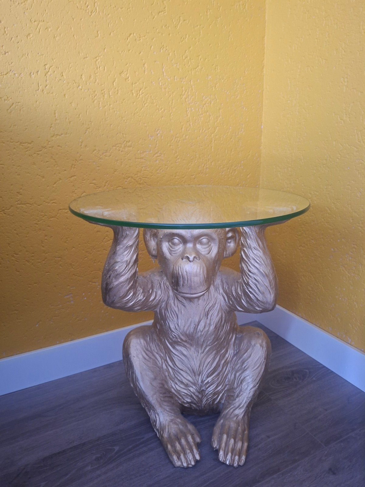 Gouden Apen Bijzettafel met Glazen Blad, Ophalen, Minder dan 50 cm, 50 tot 75 cm, Rond
