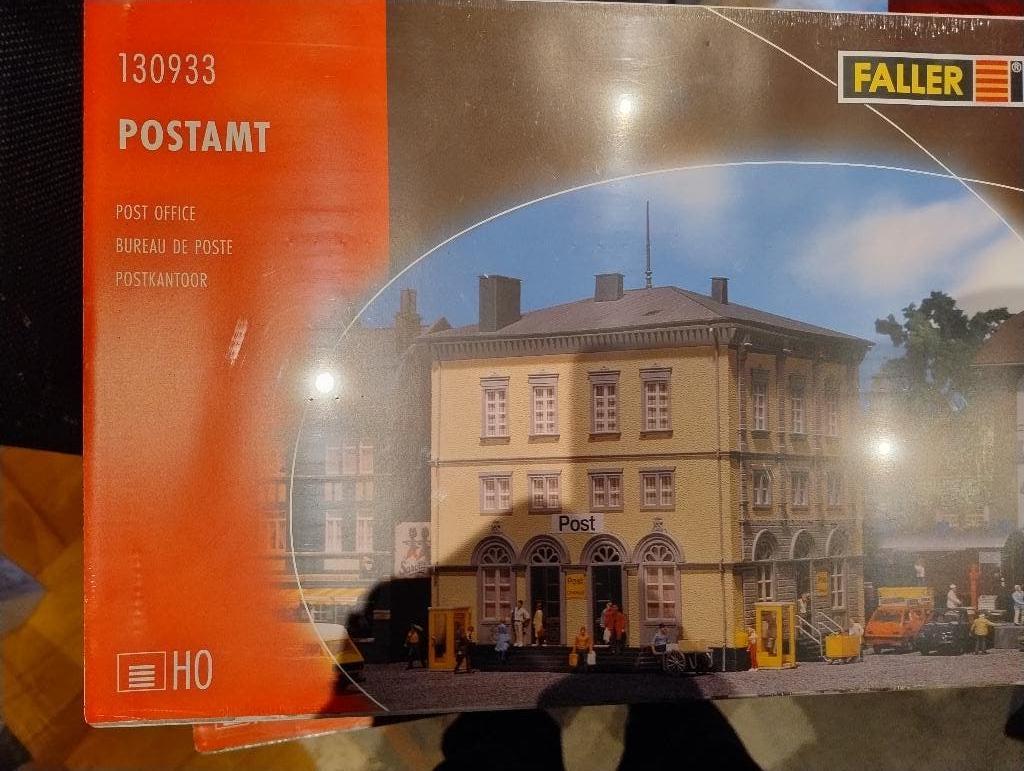 Faller 130933 – Postamt, Hobby en Vrije tijd, Modeltreinen | H0, Nieuw, Brug, Tunnel of Gebouw, Gelijkstroom of Wisselstroom, Overige merken