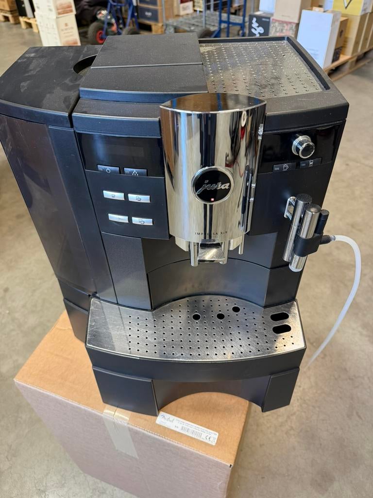 Jura Impressa Xs9 goede machine, Ophalen of Verzenden, Zo goed als nieuw, Koffiemachine