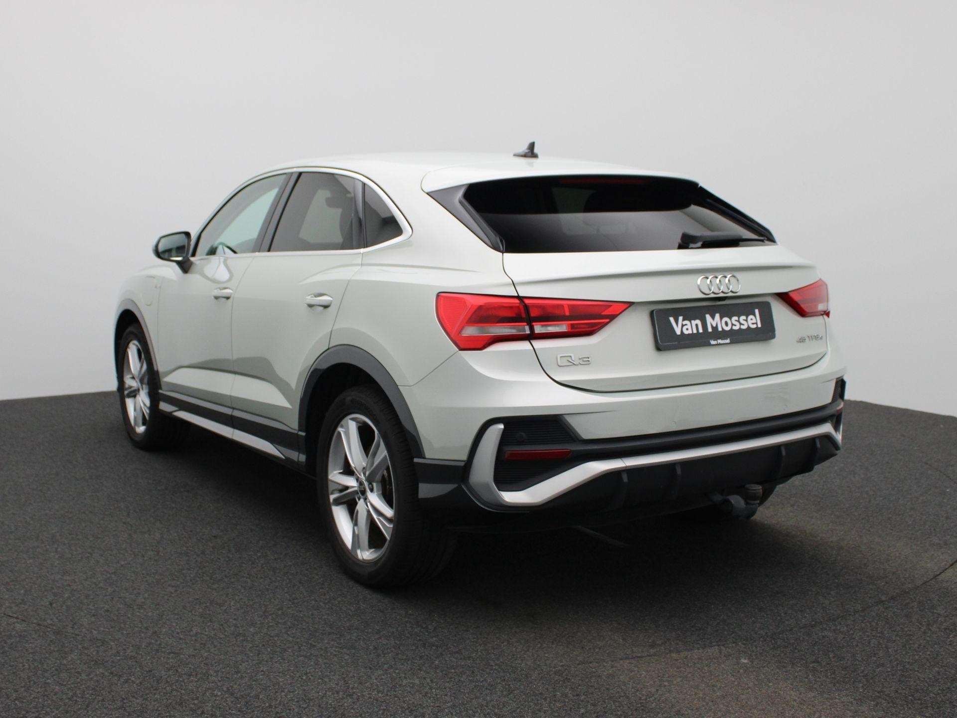 Audi Q3 Sportback 45 TFSI e S Edition | Apple Carplay / Andr, 12 maanden, Gebruikt, Hybride Elektrisch/Benzine, 13 kWh