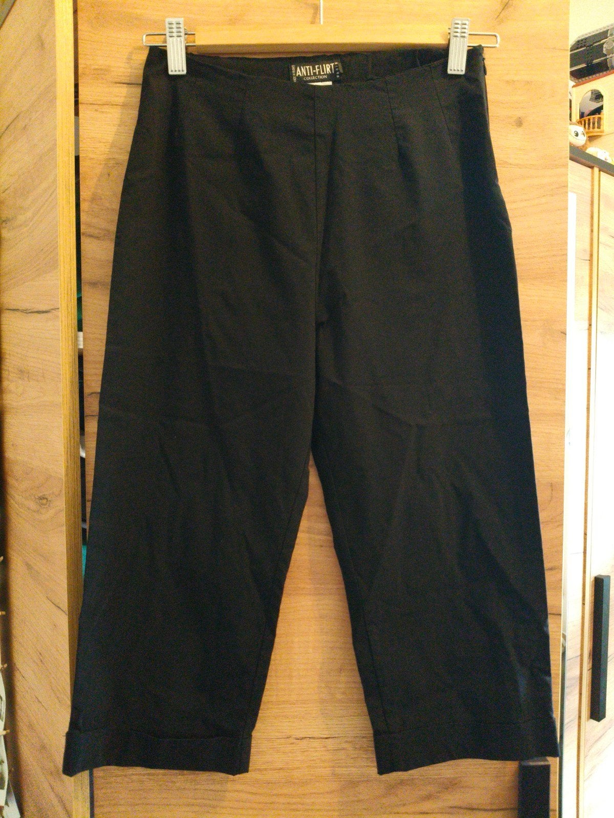 Zwarte driekwart broek van Anti-Flirt, Kleding | Dames, Zwart, Ophalen of Verzenden, Driekwart, Maat 36 (S)