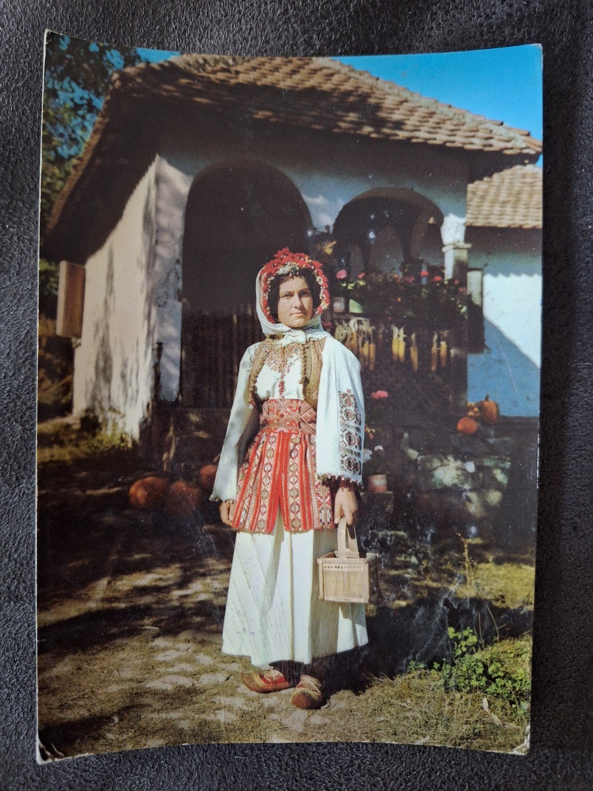 Kosovo - Klederdracht, Ophalen of Verzenden, Gelopen, Overig Europa