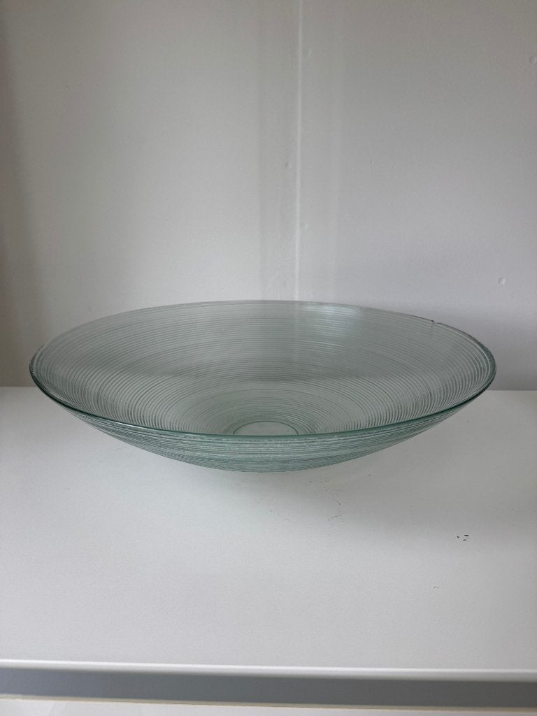 Grote glazen schaal met ribbelpatroon – transparant, Antiek en Kunst, Ophalen