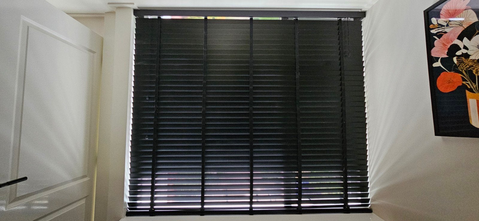 Zwarte houten jaloezieën / houten Luxaflex 50 mm, Luxaflex, Ophalen of Verzenden, Jaloezie, Ladderband