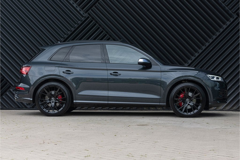 Audi SQ5 3.0 TFSI Quattro ACC Pano Luchtv. Massage RSseats H, Auto's, Audi, Automaat, 12 maanden, Gebruikt, 2995 cc