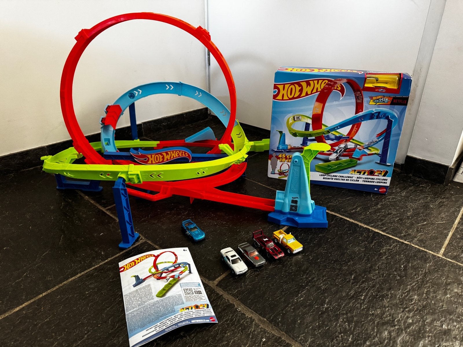 Hot Wheels Loop Cyclone Challenge Racebaan met auto's, Ophalen, Racebaan, Zo goed als nieuw, Met looping