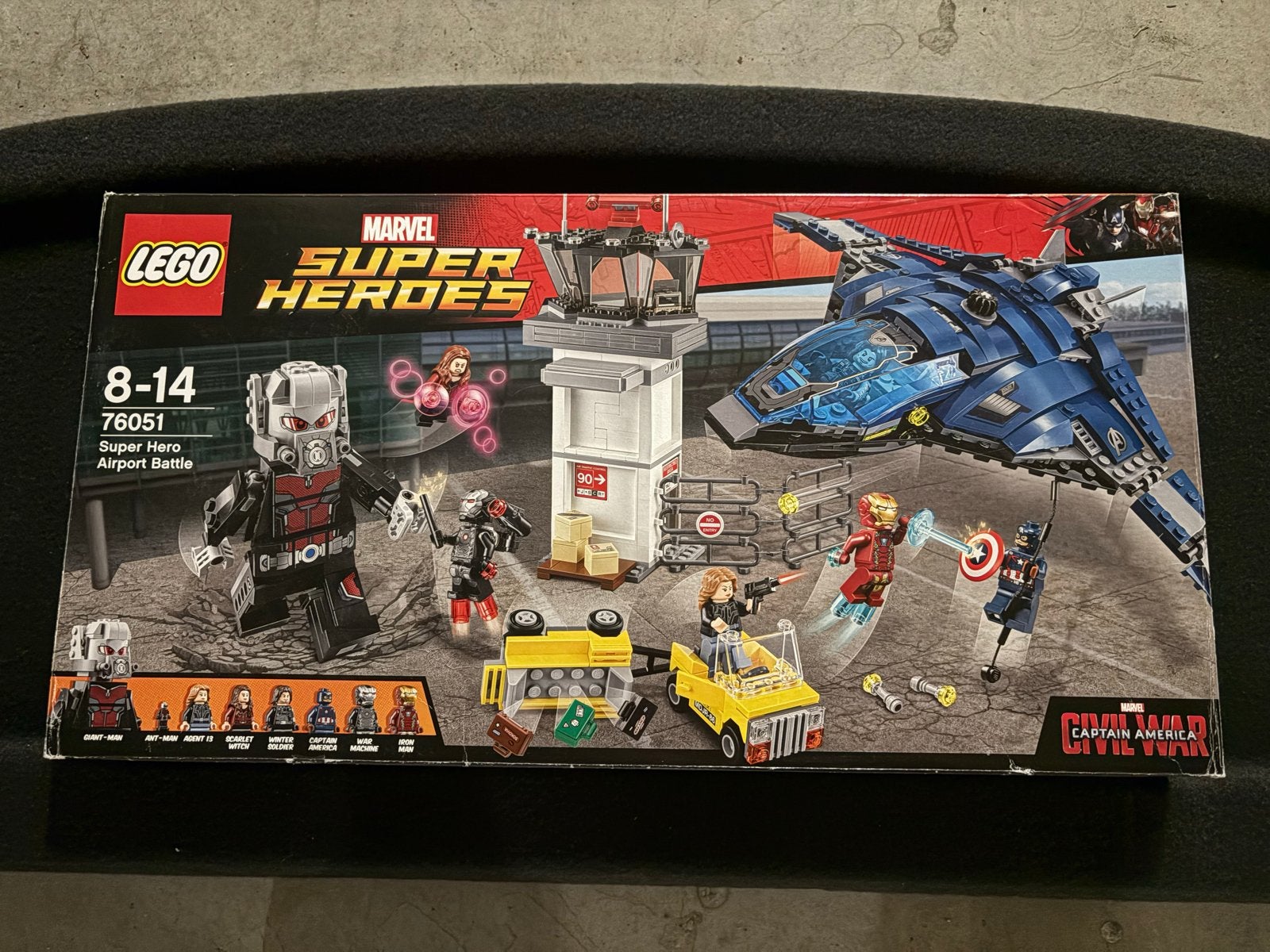 LEGO Marvel Super Heroes 76051 Airport Battle, Ophalen of Verzenden, Zo goed als nieuw