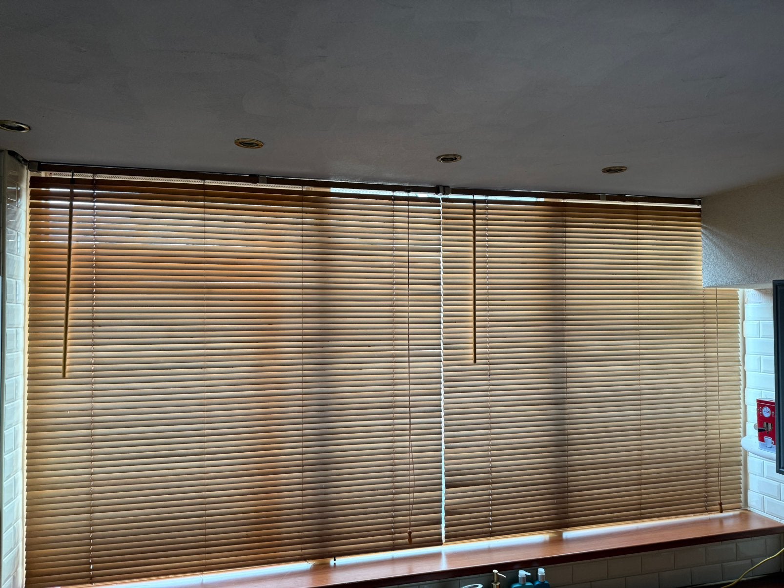 Luxaflex 2 x 1.40 B   2 x 1.36 H, Ophalen, Jaloezie, Gebruikt, Bruin