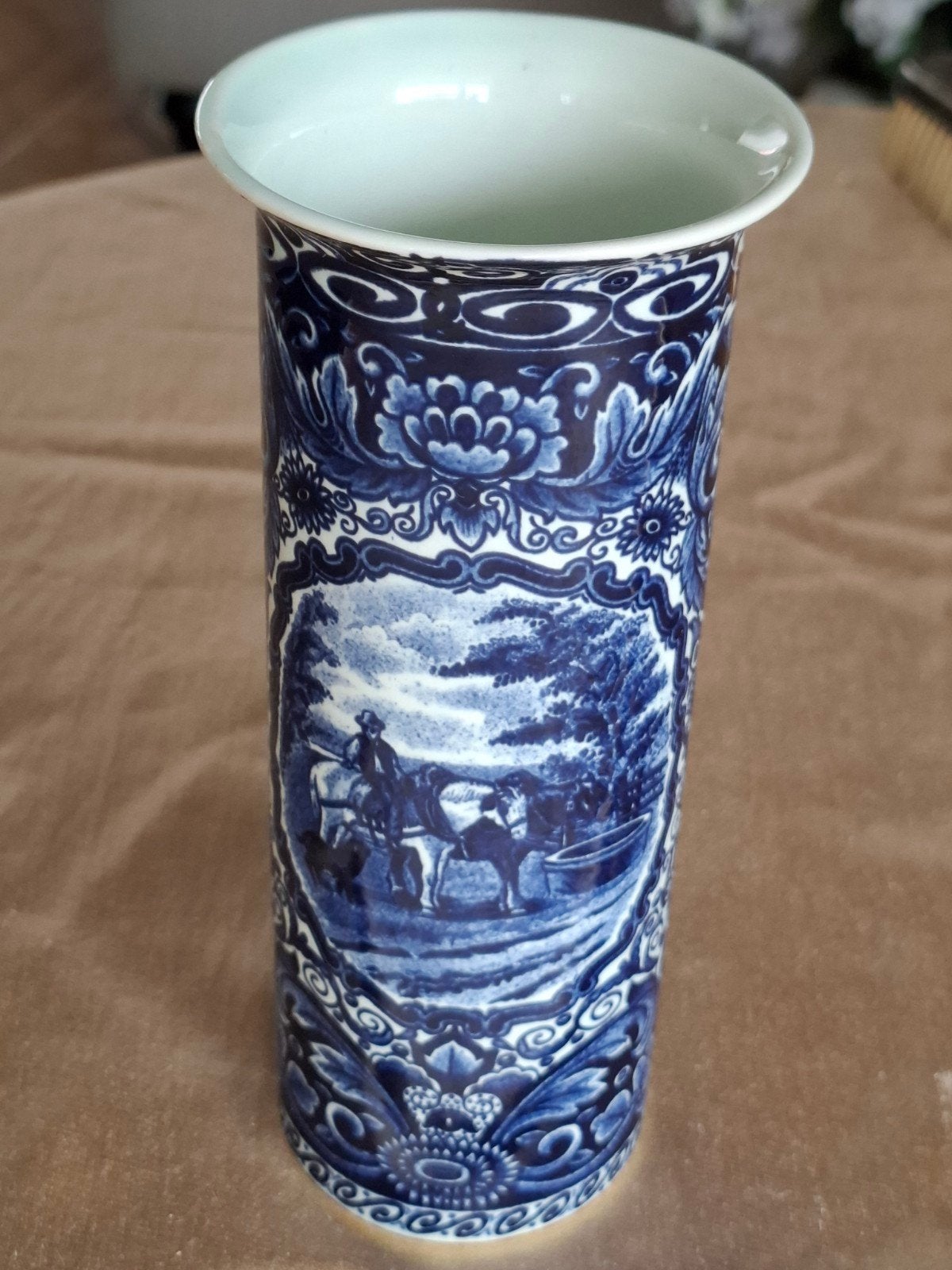 Vintage Delfts Blauwe Vaas – Boch Frères, Antiek en Kunst, Antiek | Vazen, Ophalen of Verzenden