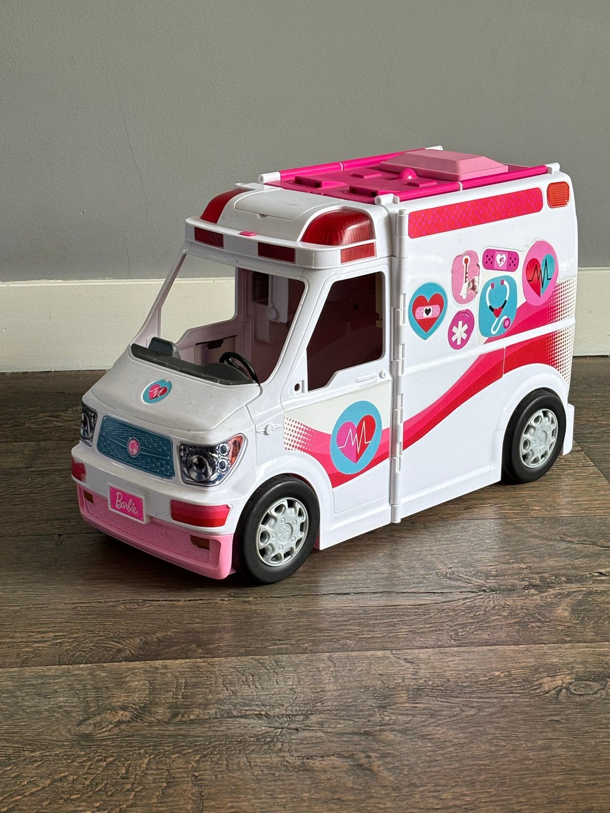 Barbie Ambulance Speelset - Ziekenhuis en Kliniek, Ophalen of Verzenden, Zo goed als nieuw, Meisje