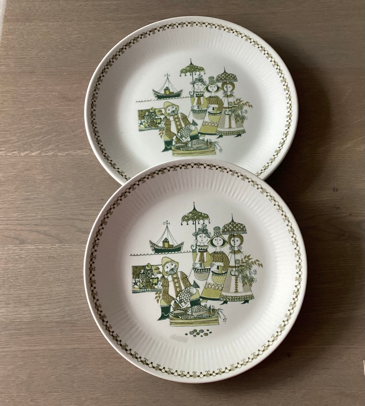 Vintage borden, Ophalen of Verzenden, Keramiek, Overige stijlen, Bord(en)