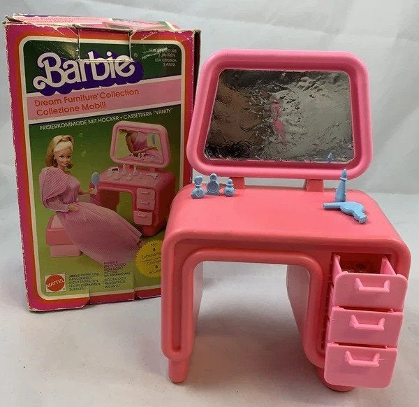 Barbie Dream Furniture Kaptafel jaren 80 1982 in doos