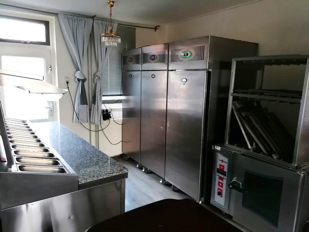 Foster Koelkast 2x, vriezer, koelwerkbank saladette, oven, Gebruikt, 200 liter of meer, 60 cm of meer, Met aparte vriezer