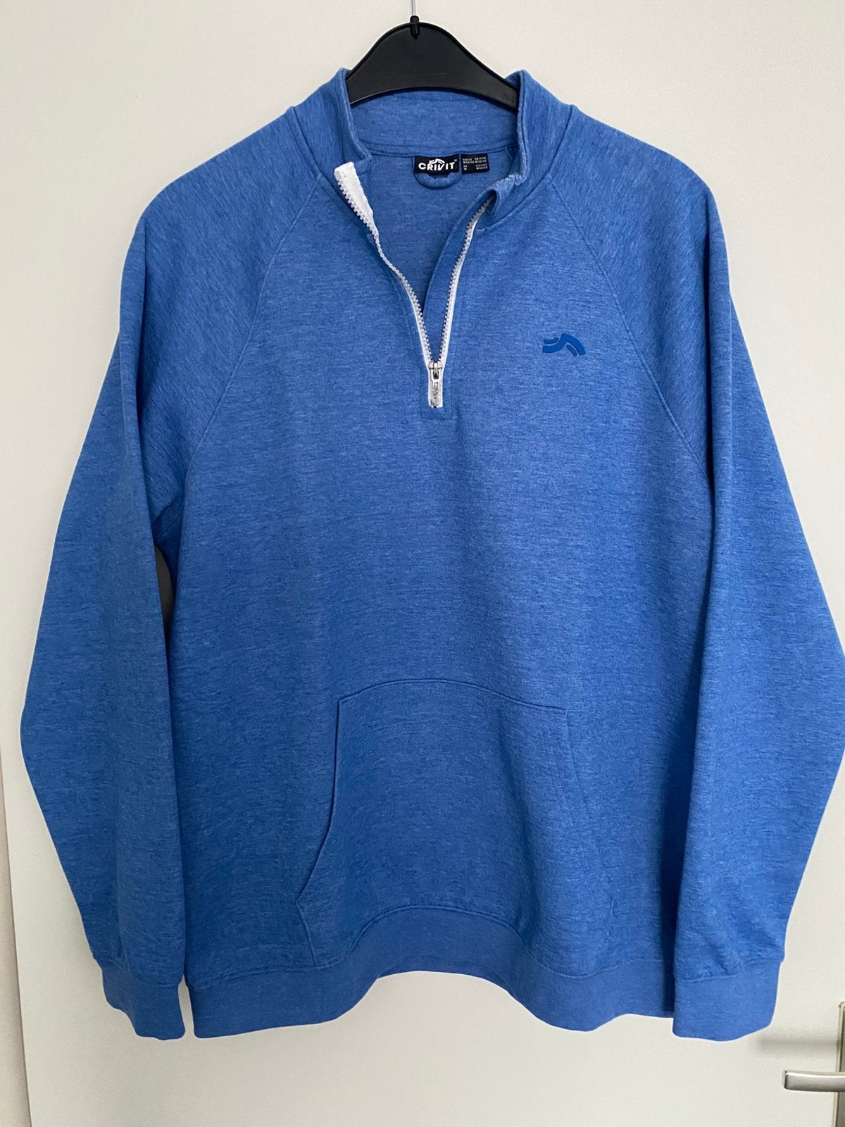 Sweater maat M in Nieuwstaat merk Crivit, Ophalen of Verzenden, Zo goed als nieuw, Maat 48/50 (M), Blauw