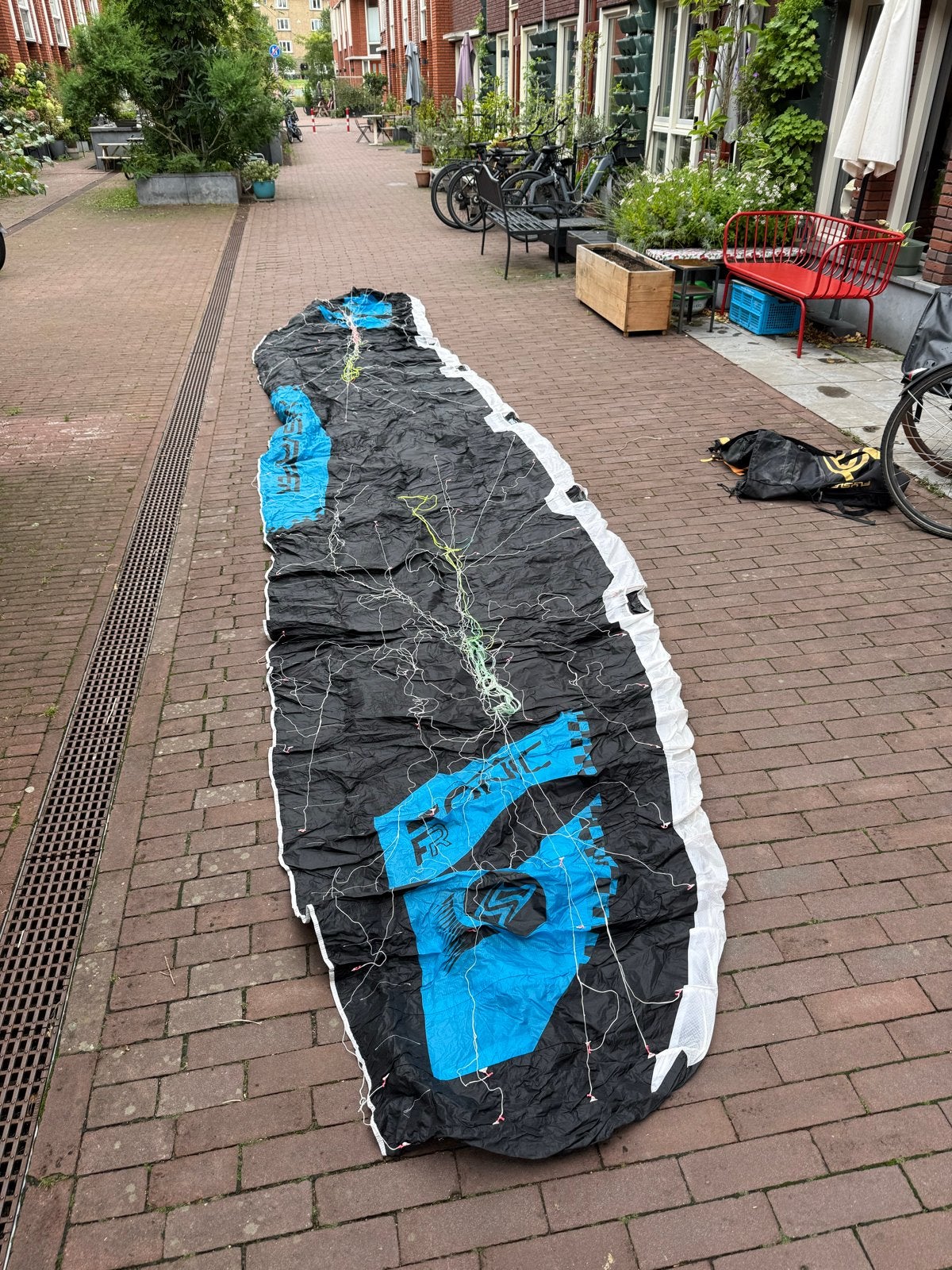 Flysurfer Sonic FR 11m Kitesurf Kite en bar, Watersport en Boten, Gebruikt, Geen board, Kite, 11 m²
