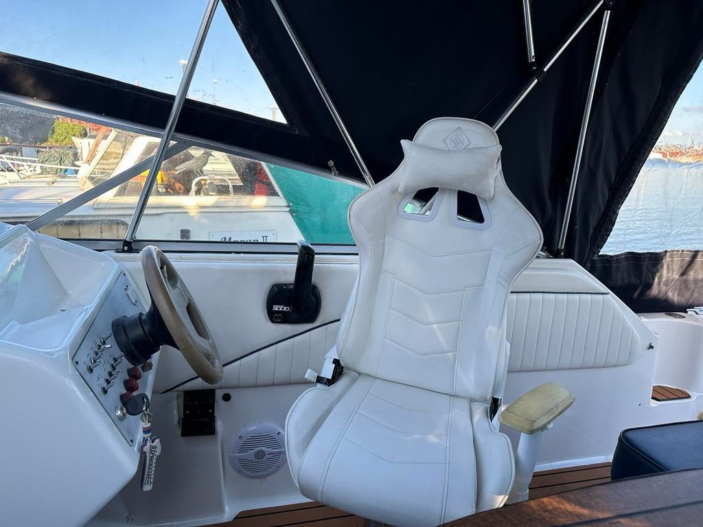 Bayliner 2655 Ciera - Ideaal voor dagtochten en weekendjes w, Watersport en Boten, Ophalen, Gebruikt, 50 pk of meer, Binnenboordmotor