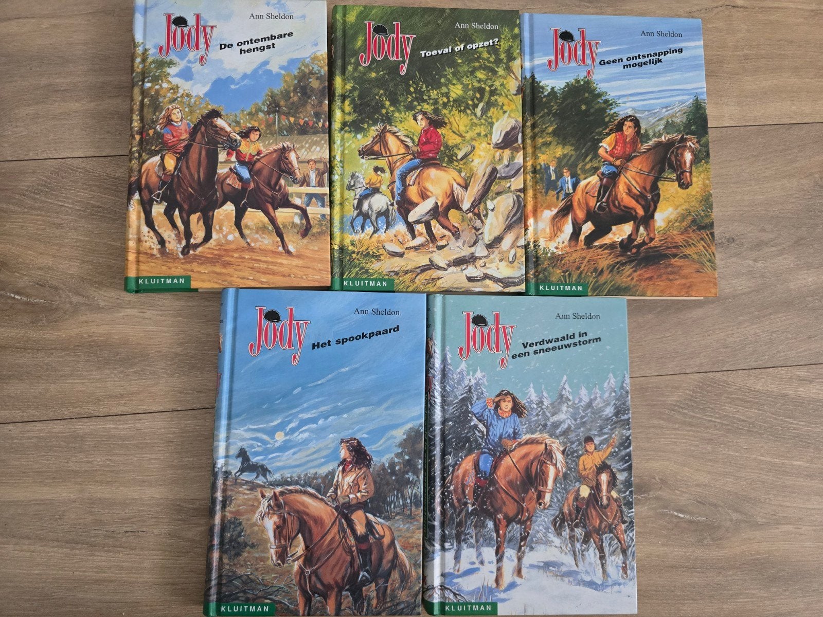 Jody paardenboeken – 5 hardcovers – Ann Sheldon, Ophalen of Verzenden, Zo goed als nieuw