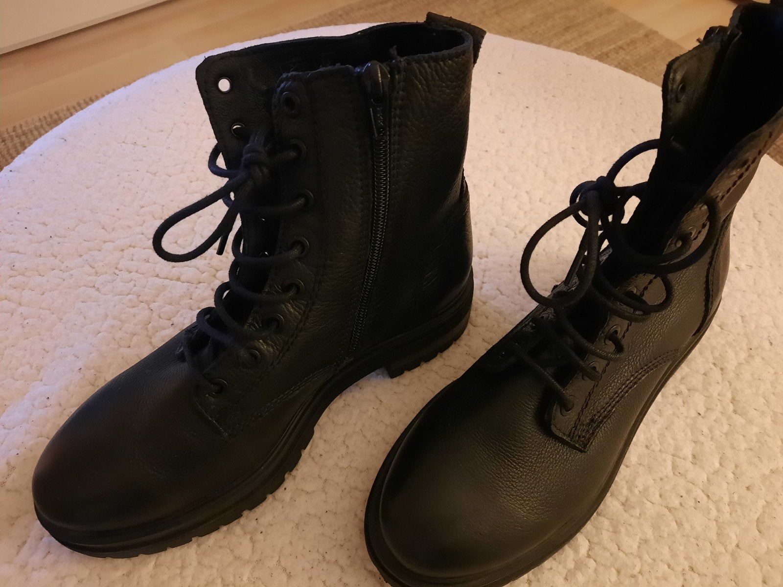 Manfield zwart leren veterlaarsjes - Maat 38, Manfield, Ophalen of Verzenden, Nieuw, Zwart