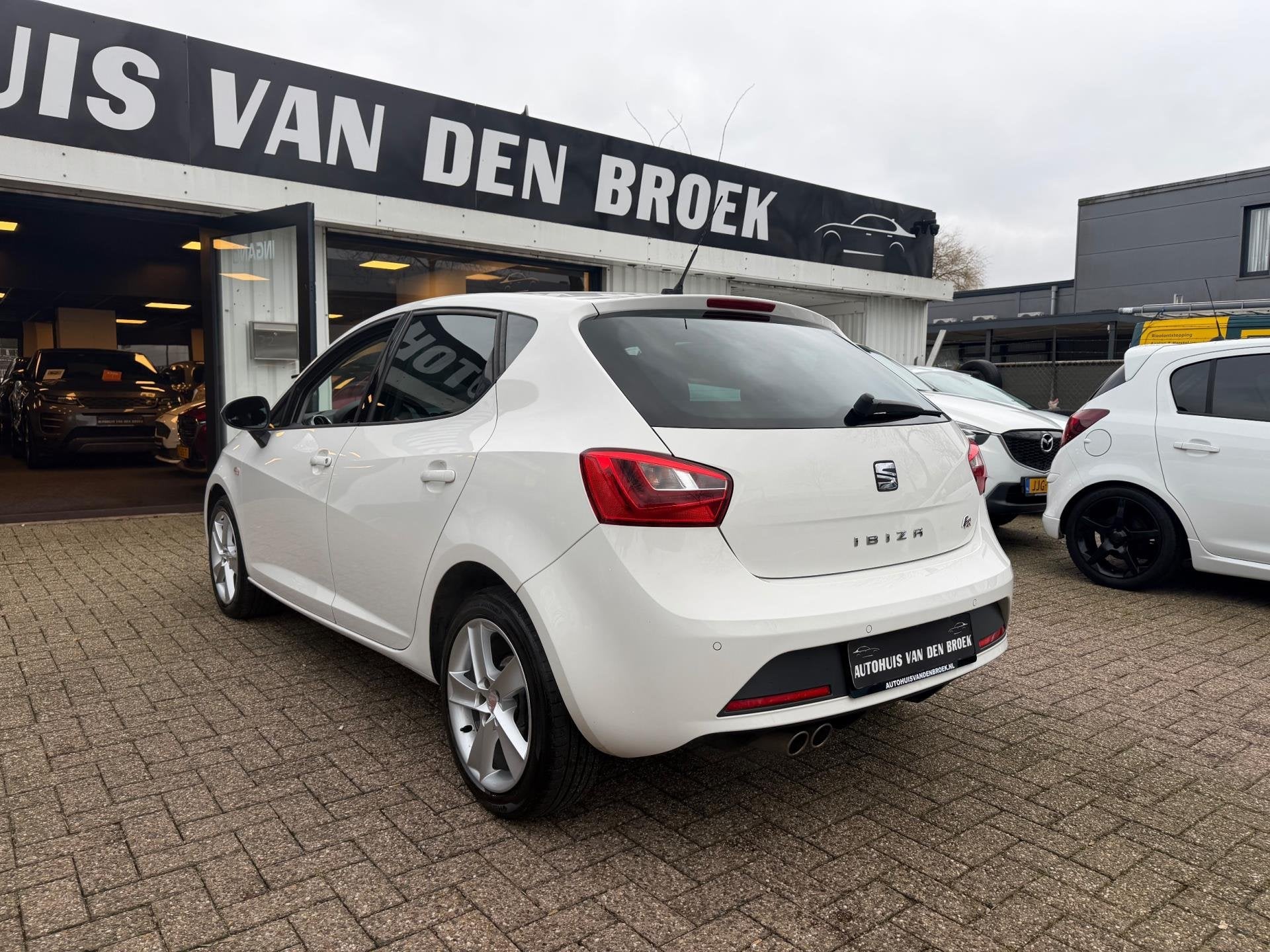 SEAT Ibiza 1.2 TSI FR Facelift|5Deurs|Led|Navi|Cruise|Clima|, Auto's, Voorwielaandrijving, Stof, Gebruikt, Zwart