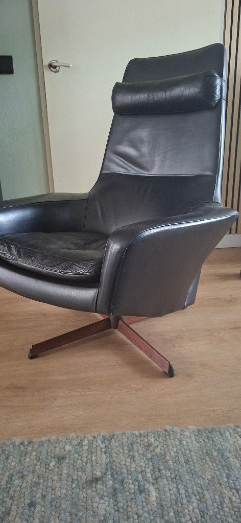 Madsen & Schubell fauteuil leer jaren 60, Huis en Inrichting, Fauteuils, Gebruikt, Ophalen of Verzenden, 50 tot 75 cm, Leer
