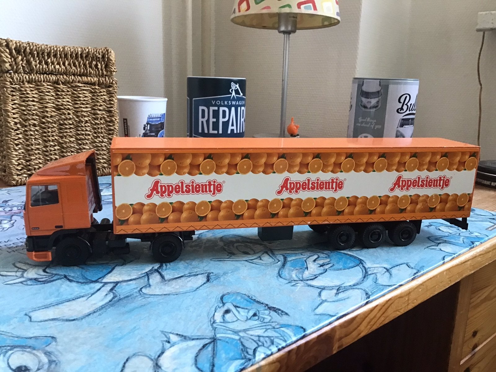 Lion toys DAF 95 van Appelsientje, Ophalen, Zo goed als nieuw, Bus of Vrachtwagen, Lion Toys