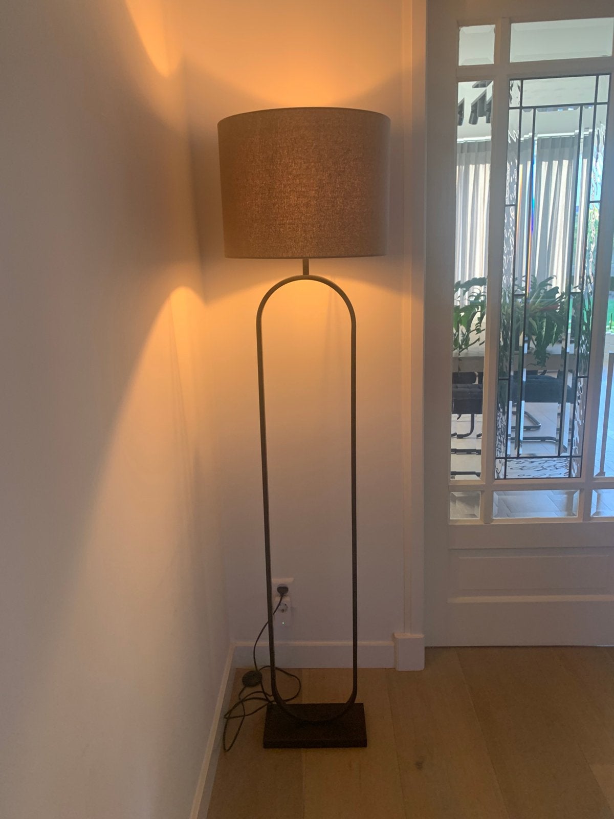 Zwarte Light & Living lamp met kap, Huis en Inrichting, Lampen | Vloerlampen, Ophalen, Zo goed als nieuw, 150 tot 200 cm