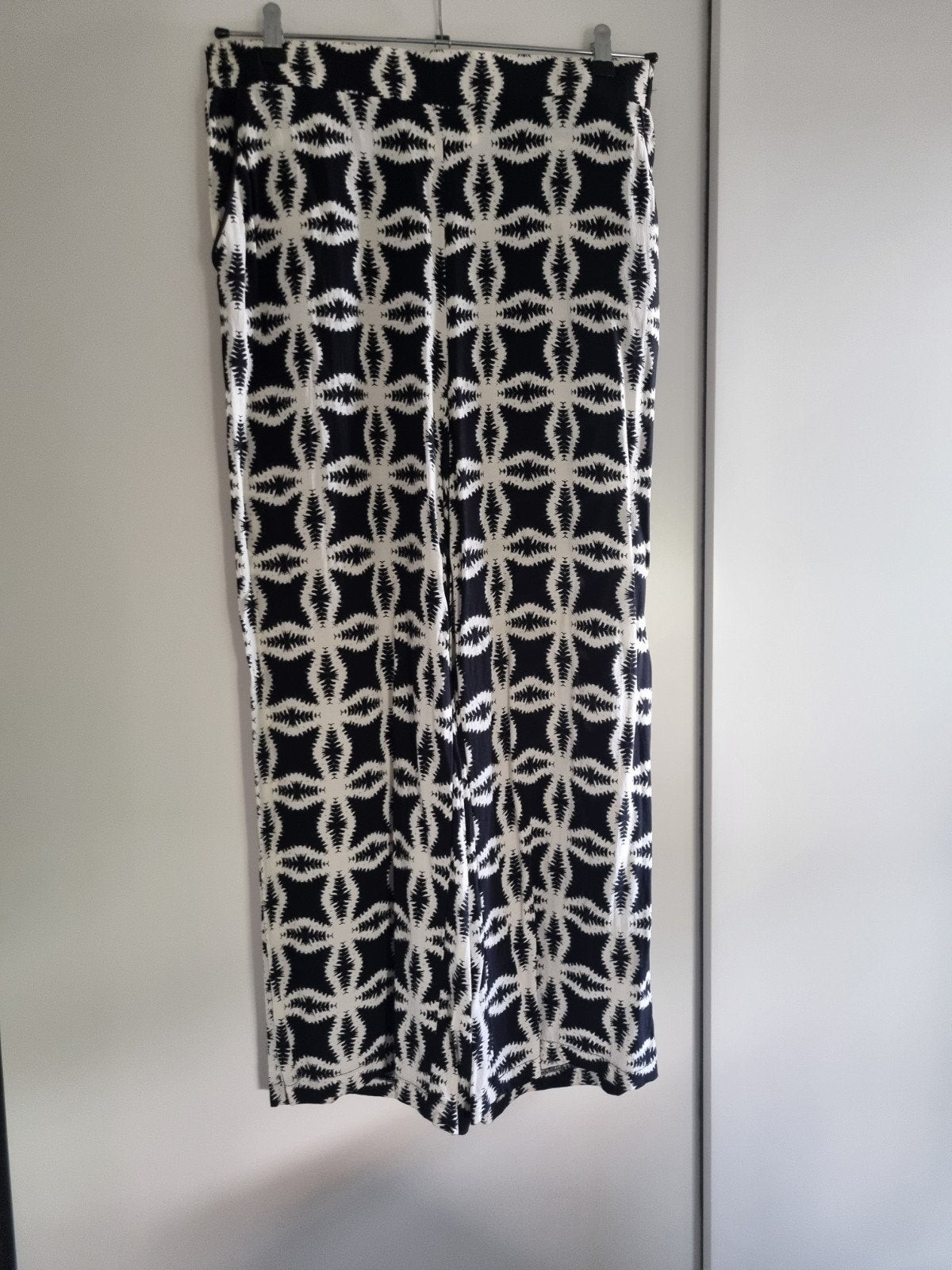 Nukus broek met print - Maat XXL, Zwart, Maat 46/48 (XL) of groter, Ophalen of Verzenden, Zo goed als nieuw