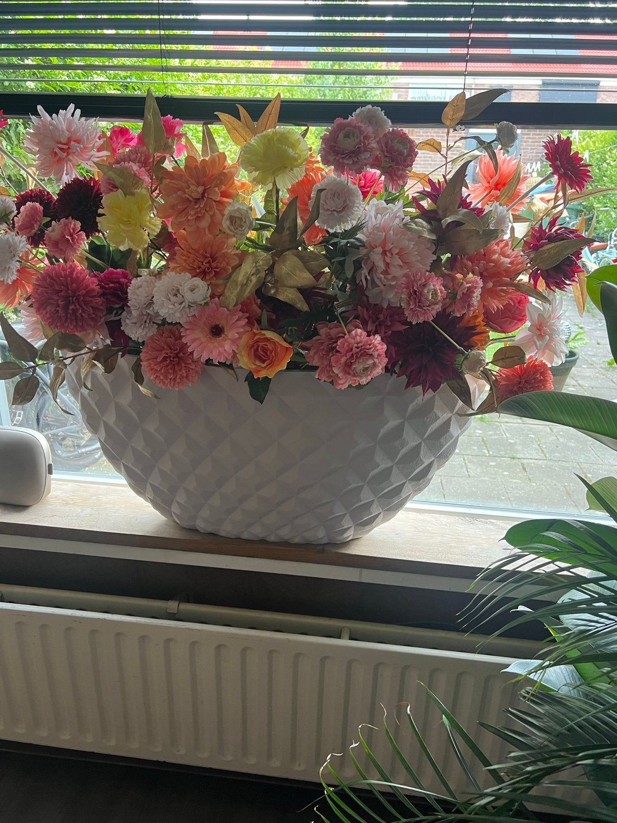 Prachtig kunstbloemstuk (zonder pot), Ophalen, Binnen, Zo goed als nieuw, Kunststof