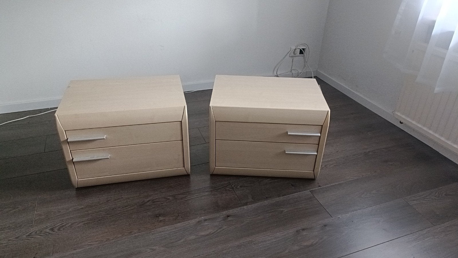 2 nachtkastjes, Ophalen, Gebruikt, 50 tot 100 cm, Minder dan 50 cm