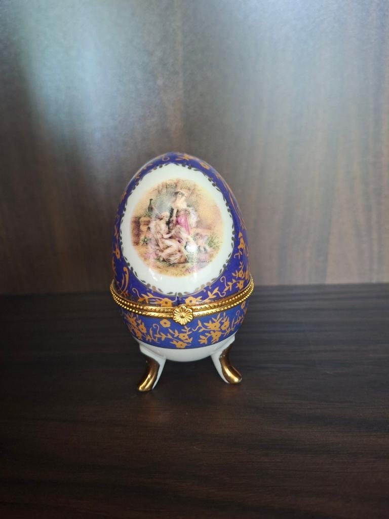 Limoges handgeschilderd ei, ca. 9,5 cm, Antiek en Kunst, Ophalen