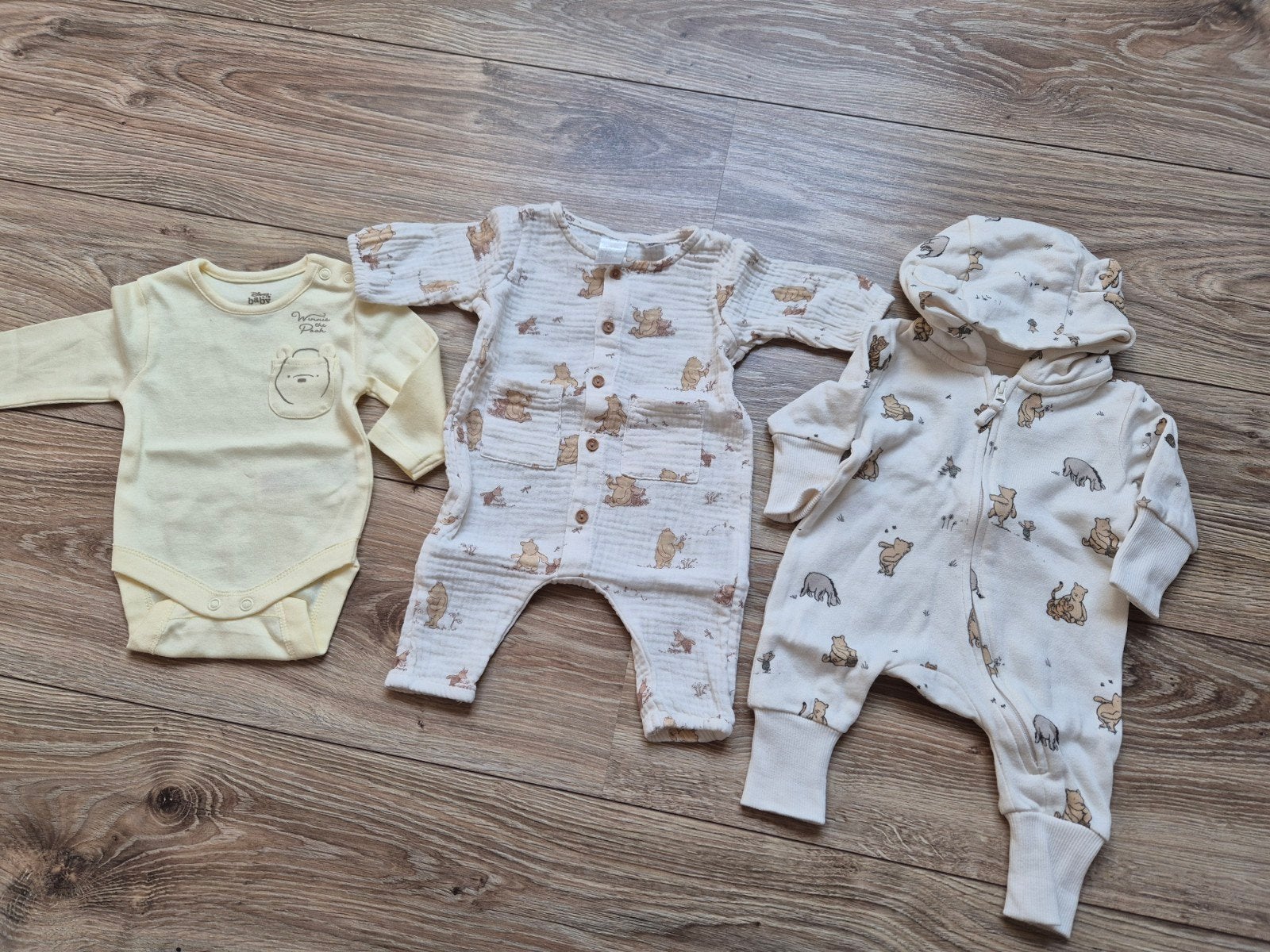 Disney Winnie the pooh pakjes maatje 50, Kinderen en Baby's, Babykleding | Maat 50, Disney, Nieuw, Ophalen of Verzenden, Pakje