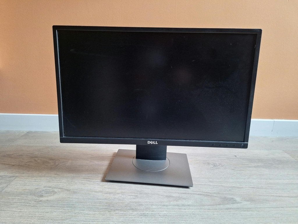 Dell monitor (55 inch computerscherm), Computers en Software, Ophalen, Gebruikt, Overige typen, Onbekend