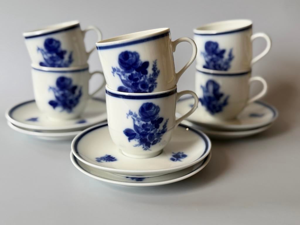 6x Vintage Mosa Maastricht "Blauwe Rozen" Kop en Schotel, Gebruikt, Ophalen of Verzenden, Overige stijlen, Kop(pen) en/of Schotel(s)