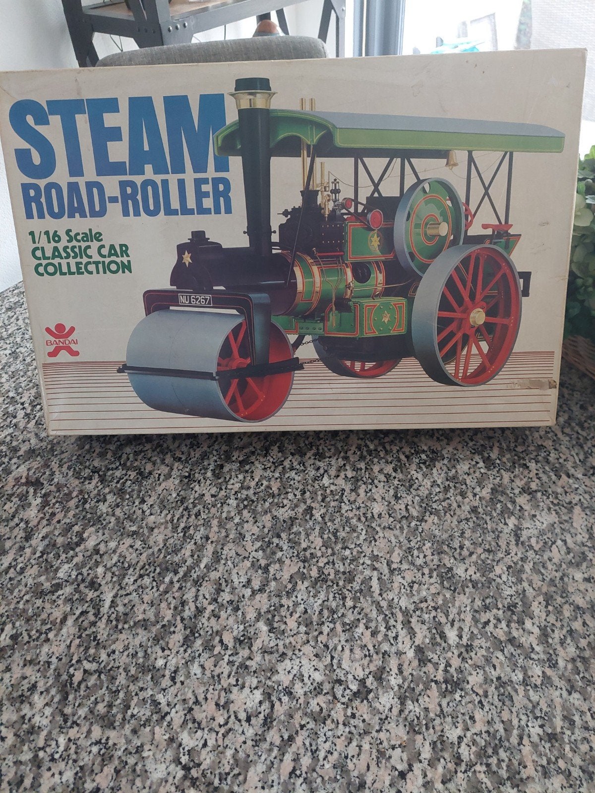 BANDAI 1/16 STEAM ROAD-ROLLER  ART:35360., Overige merken, Auto, Groter dan 1:32, Ophalen of Verzenden
