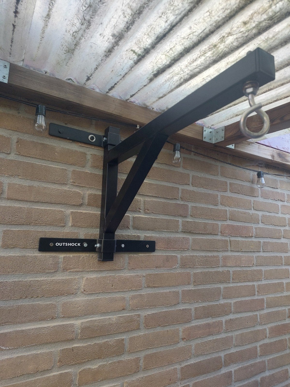 Bokszak met muurbeugel - Alfonsus Gym & Outshock, Ophalen