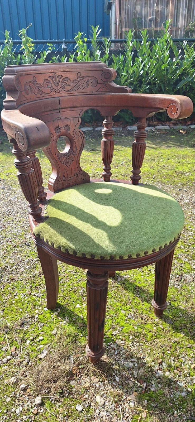 Antieke hoekstoel met groen fluwelen zitting, ca. 1900, Ophalen