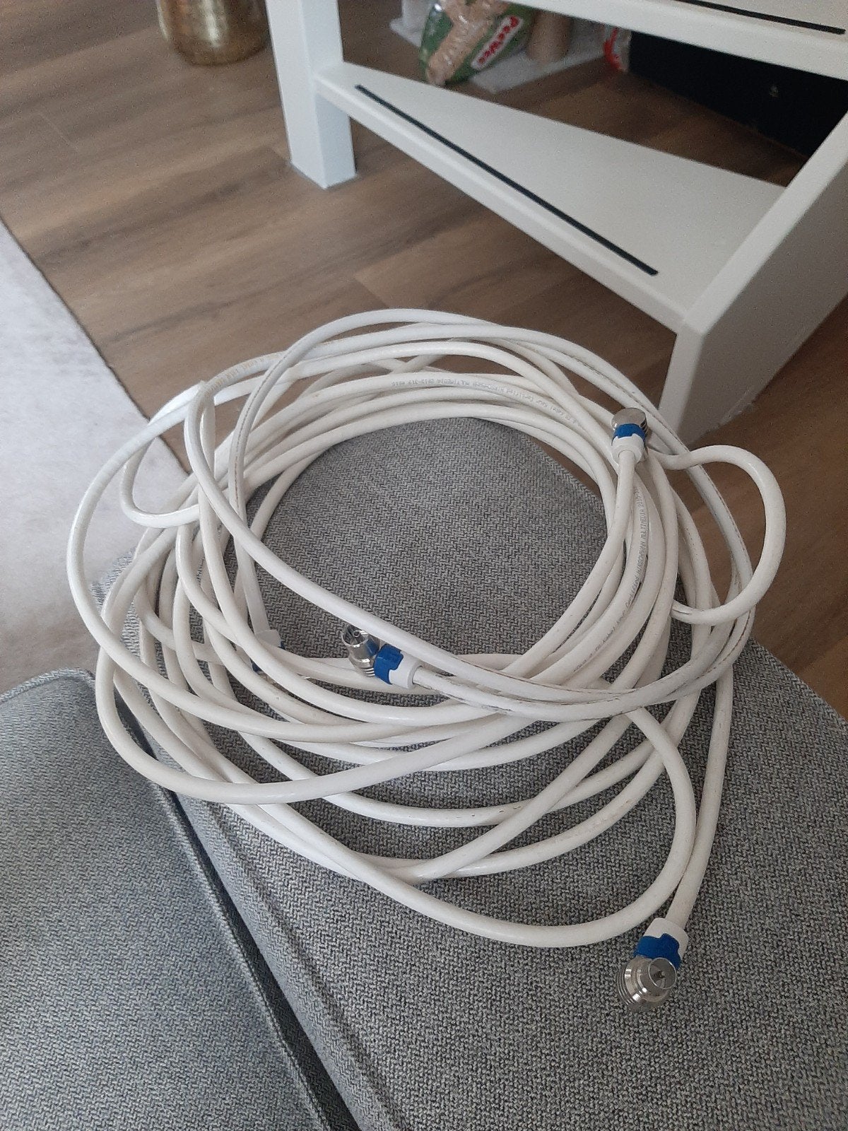 Koka 9 TS Coax Kabel - Wit, Ophalen of Verzenden, Nieuw, 10 meter of meer, Coaxiale kabel