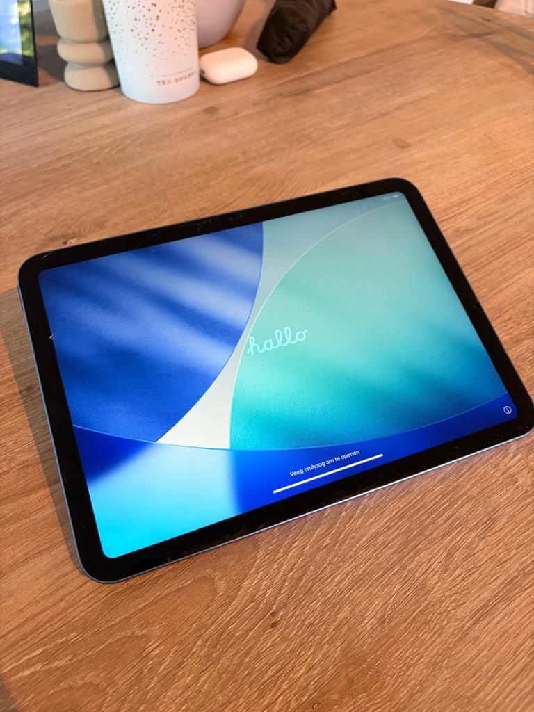 iPad 10e generatie (2022), 64GB, blauw, scherm beschadigd, Computers en Software, Apple iPads, Gebruikt, 64 GB, Wi-Fi, Ophalen