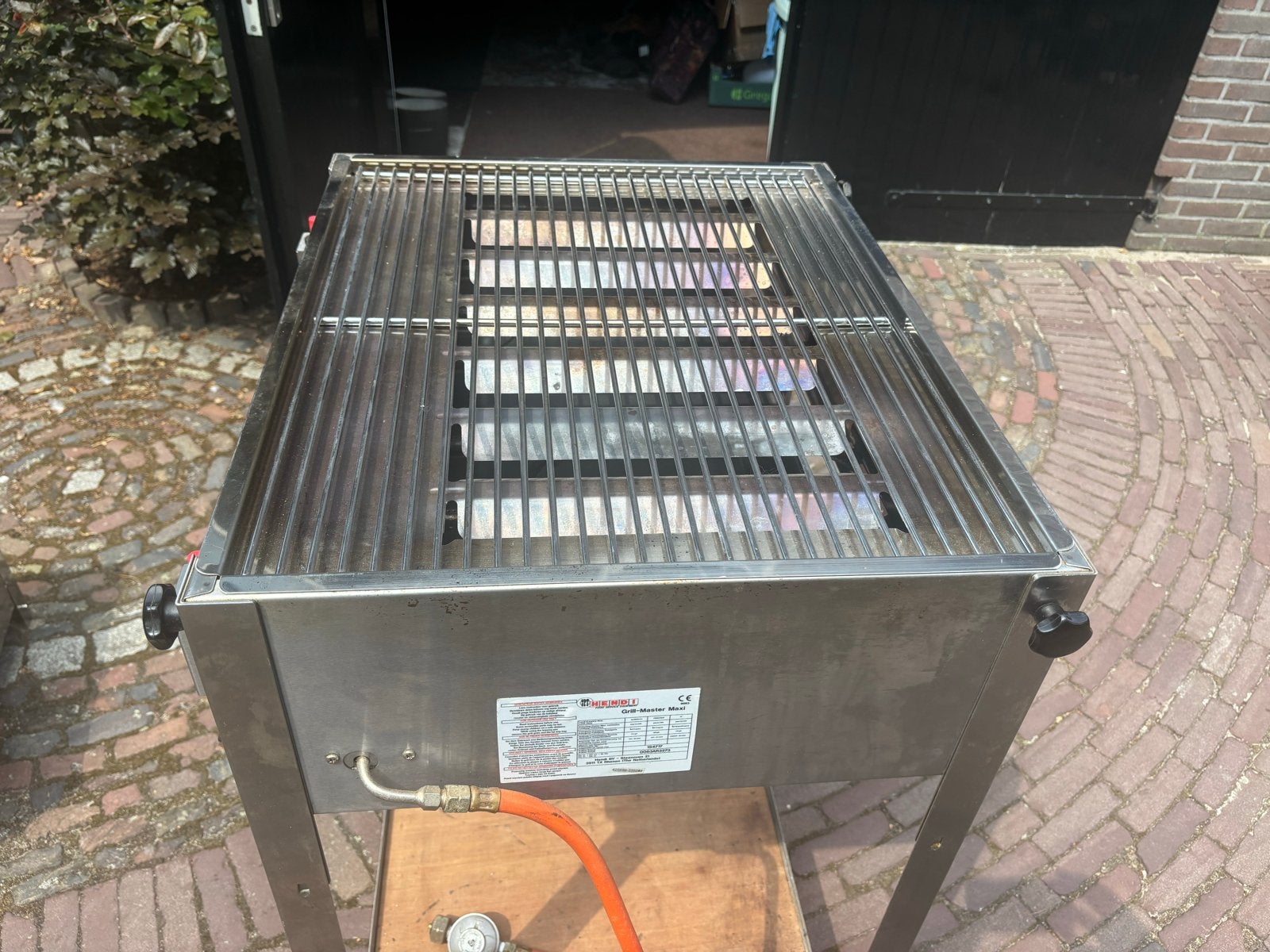 Hendi Grill Master Maxi RVS Verrijdbare BBQ - Demontabel, Ophalen of Verzenden, Gebruikt