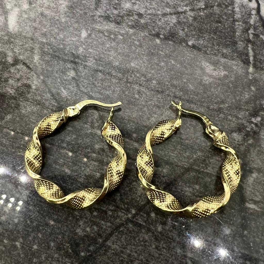 Gouden oorbellen wokkels 14 karaat goud, Ophalen of Verzenden, Nieuw, Goud