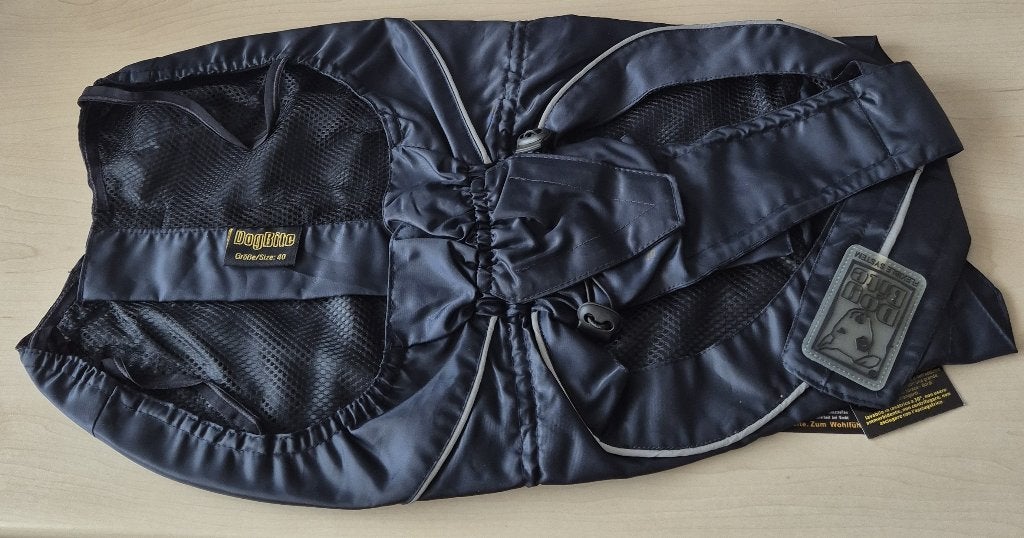 DOGBITE REGENJAS 'ROYAL DRY' - ZWART 40 cm, Dieren en Toebehoren, Ophalen of Verzenden, Nieuw