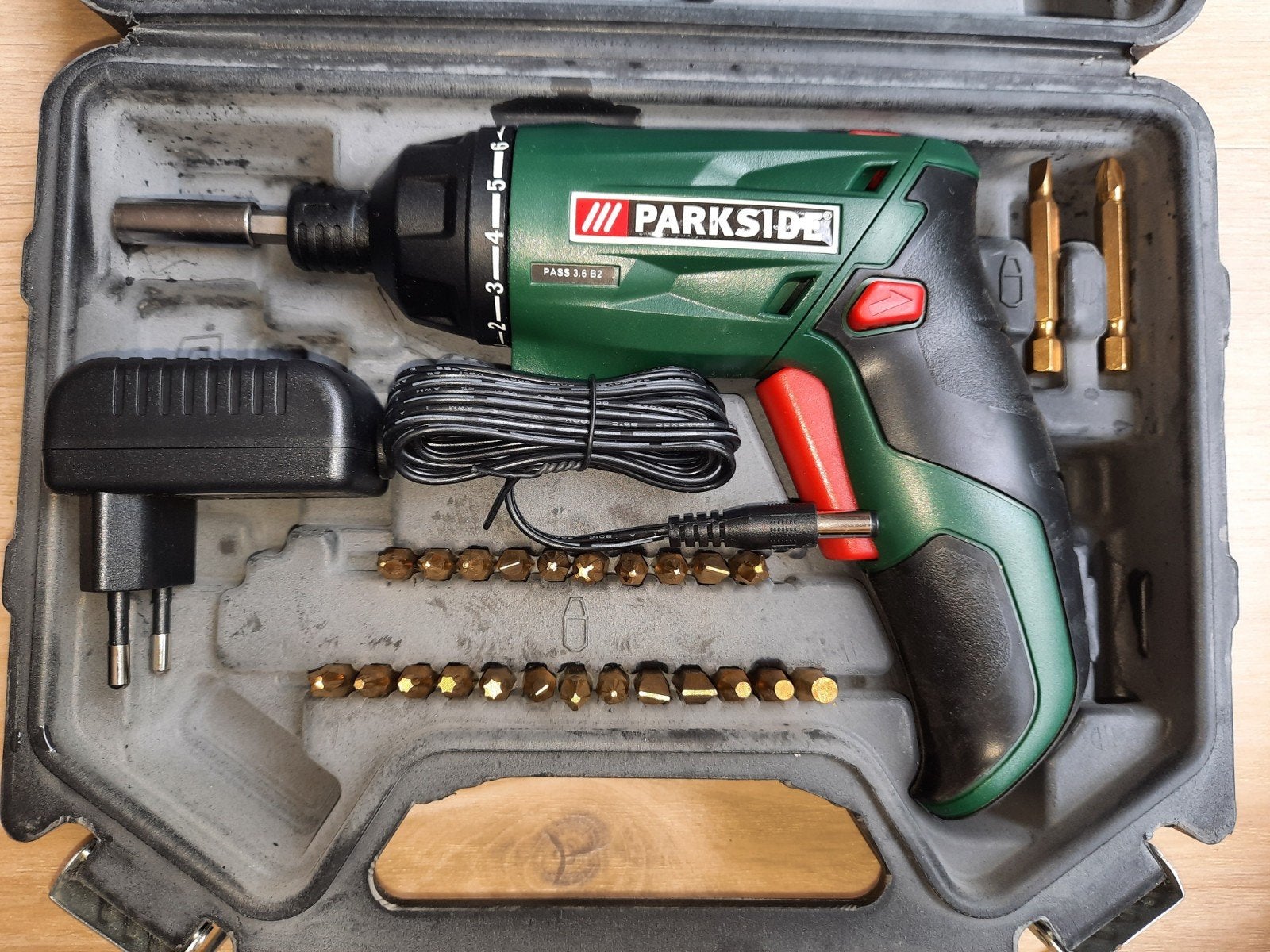 Parkside Accuboormachine met accessoires en koffer, Doe-het-zelf en Verbouw, Gereedschap | Boormachines, Gebruikt, Variabele snelheid