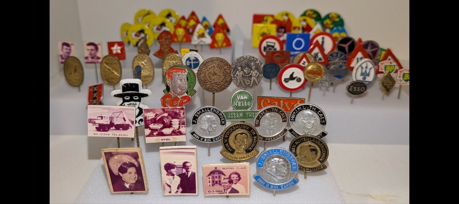 Kringloop vondst vintage jaren 60 speldjes, Ophalen, Zo goed als nieuw, Sport