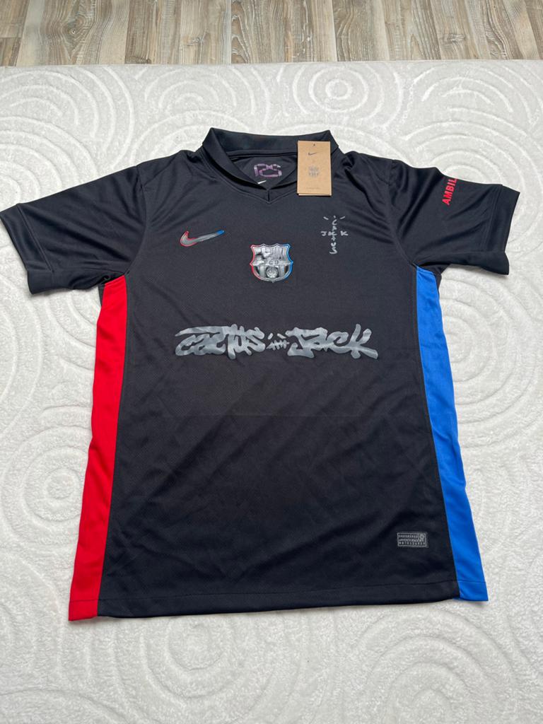 FC Barcelona x Travis Scott Shirt 25/26 - Maat M - Nieuw, Sport en Fitness, Voetbal, Maat M, Ophalen of Verzenden, Nieuw, Shirt