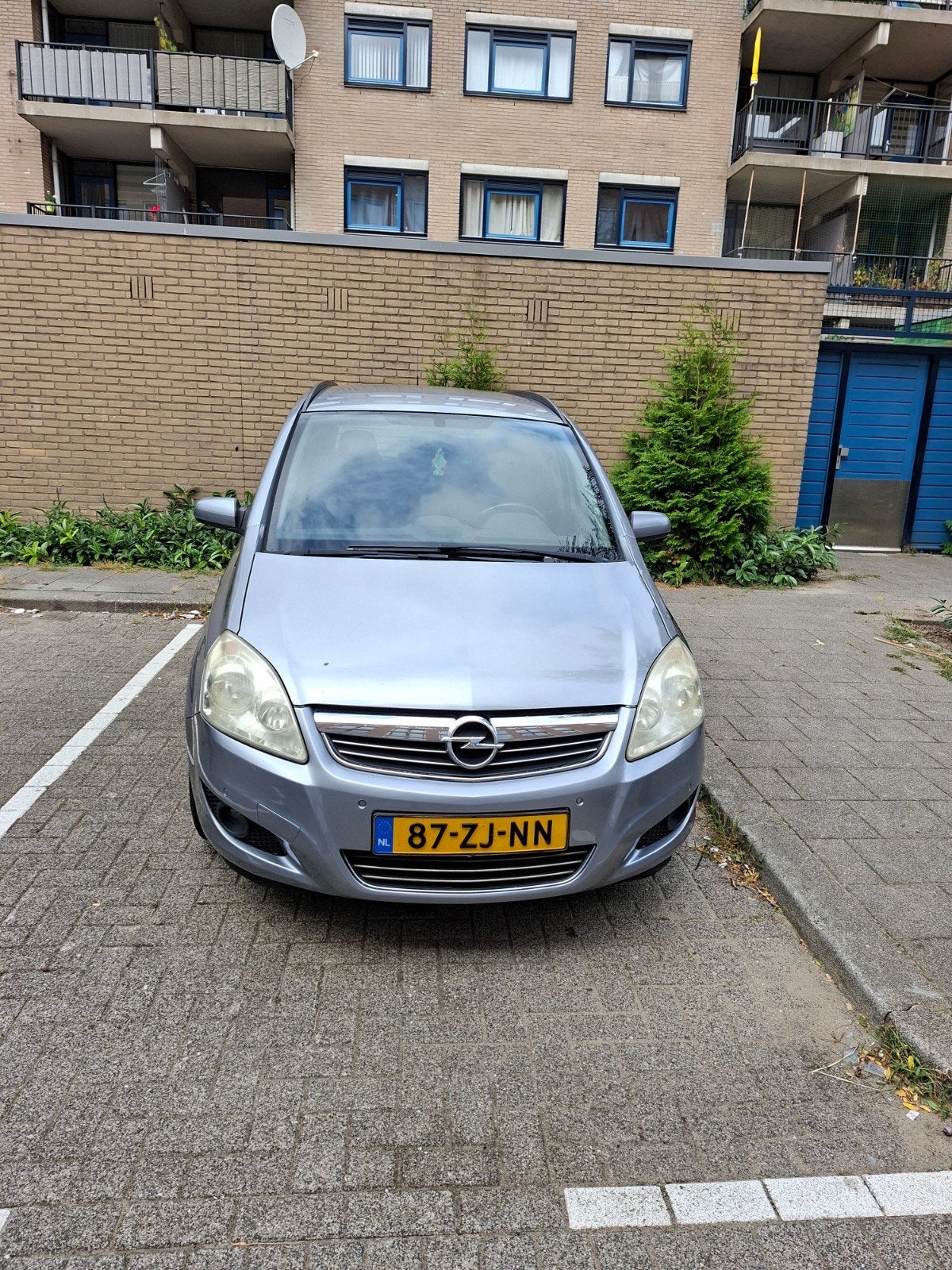 Opel Zafira 2.2 2008 Grijs, Auto's, Opel, Voorwielaandrijving, 4 cilinders, 7 stoelen, Origineel Nederlands